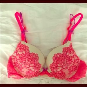 Victoria’s Secret Dream Angels Push-up Bra